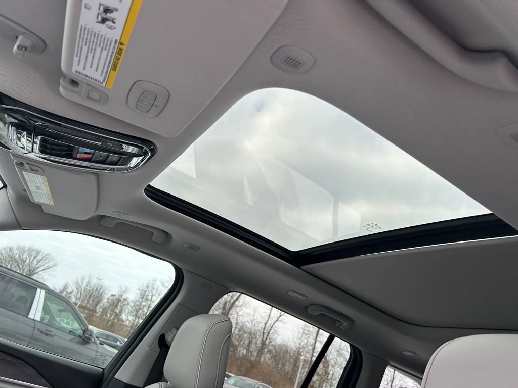 Certified 2023 Jeep Grand Cherokee Overland image 23