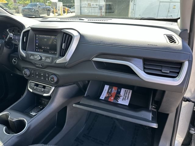 Used 2023 GMC Terrain SLE w/ Elevation Edition FWD image 30