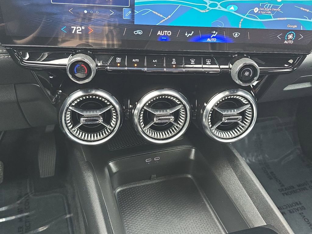 New 2025 Chevrolet Blazer EV LT image 16