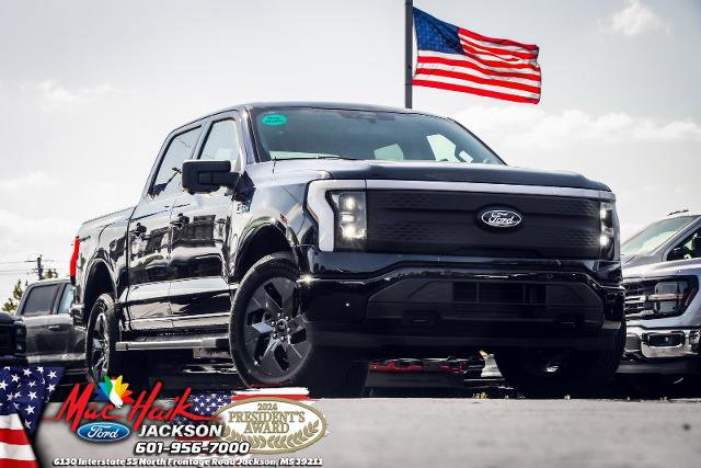 New 2025 Ford F150 Lightning Flash image 2