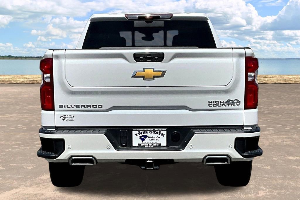 Used 2022 Chevrolet Silverado 1500 High Country w/ Technology Package image 7