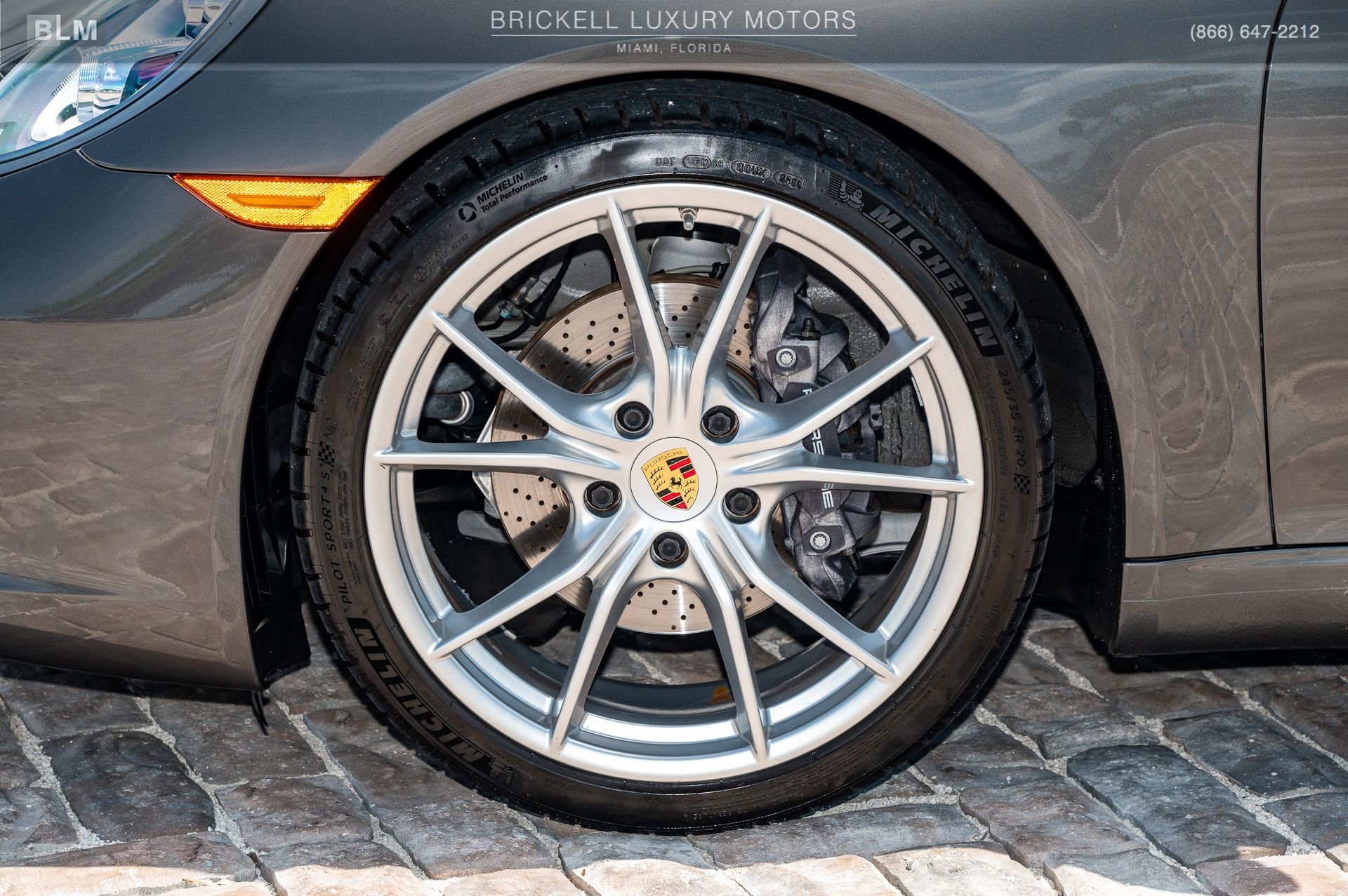 Used 2018 Porsche 911 Carrera image 38