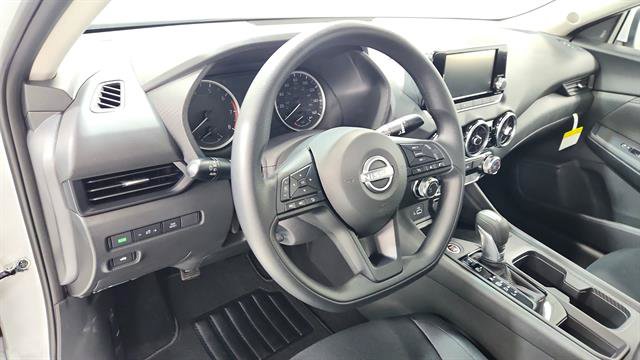 Used 2025 Nissan Sentra S FWD image 10