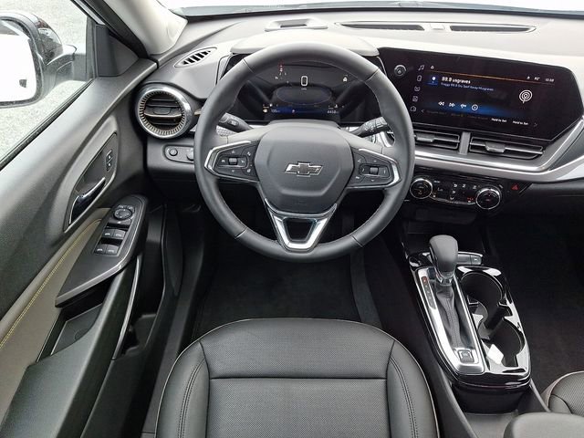 New 2026 Chevrolet Trax ACTIV w/ Driver Confidence Package FWD image 8