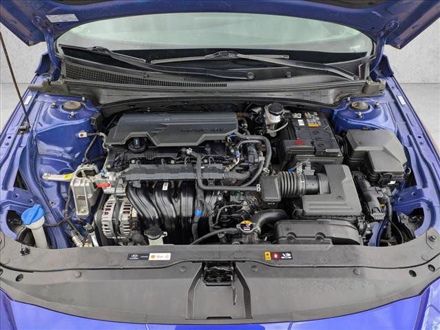 Used 2024 Hyundai Elantra SE FWD image 22