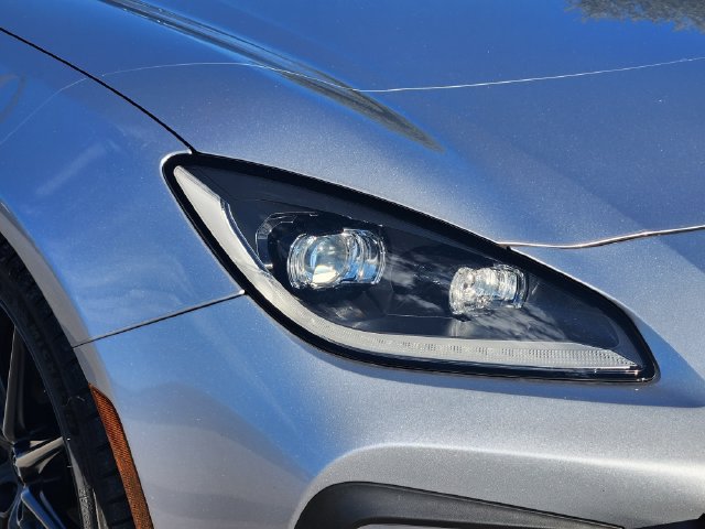 Used 2023 Toyota GR86 Premium w/ ALL Weather Mat Package (TMS) RWD image 10