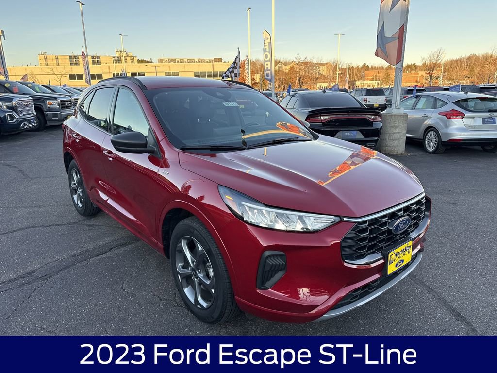 Used 2023 Ford Escape ST-Line w/ Tech Pack #1 image 5