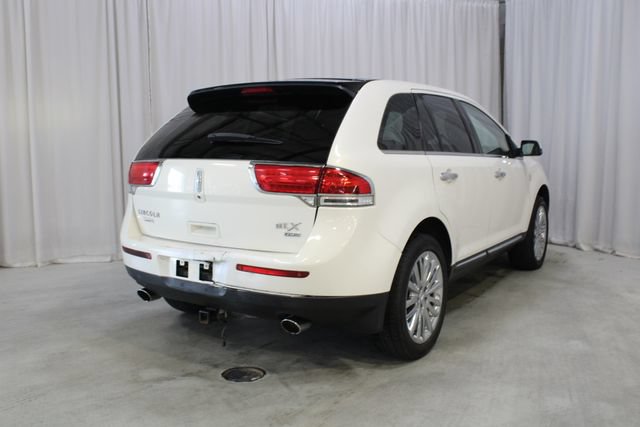 Used 2012 Lincoln MKX AWD image 27