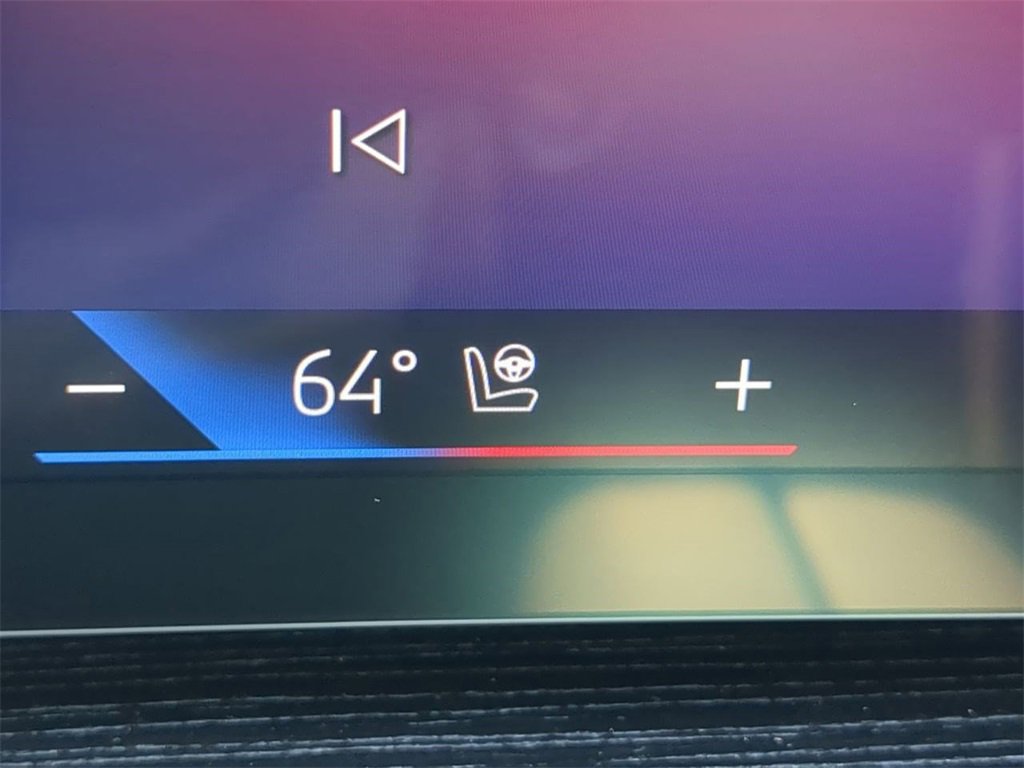 New 2026 BMW 740i 740i w/ Premium Package image 24