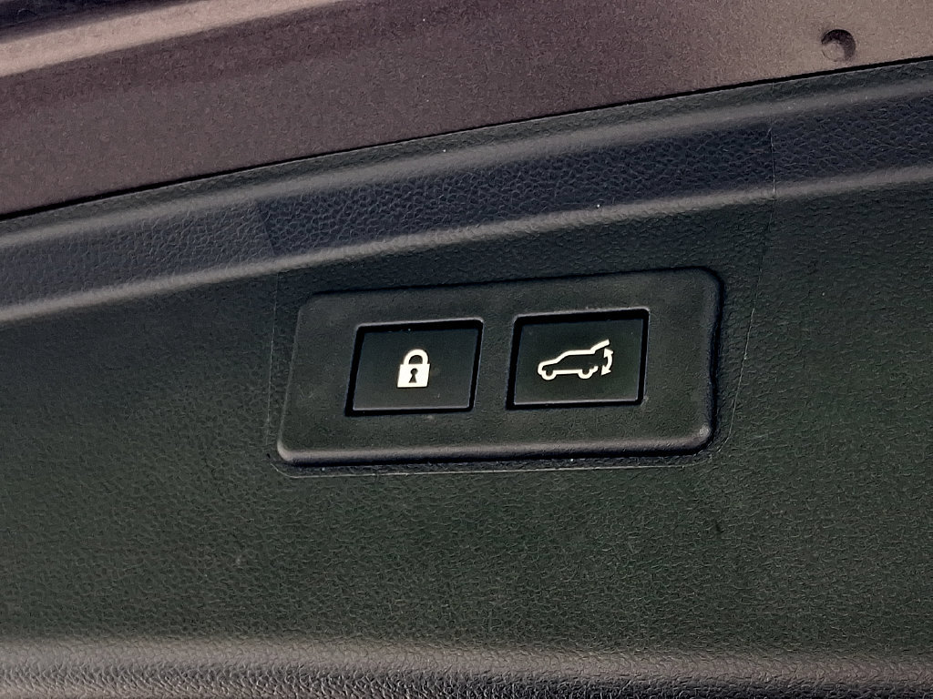 Used 2021 Subaru Outback Limited XT AWD/4WD image 31