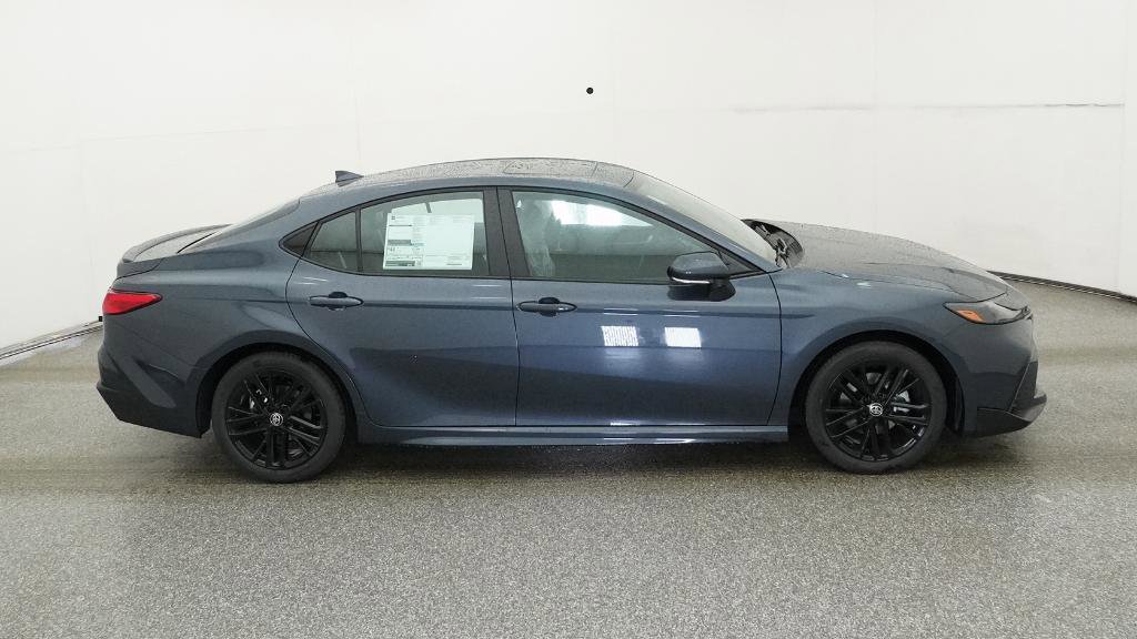 New 2026 Toyota Camry SE image 11