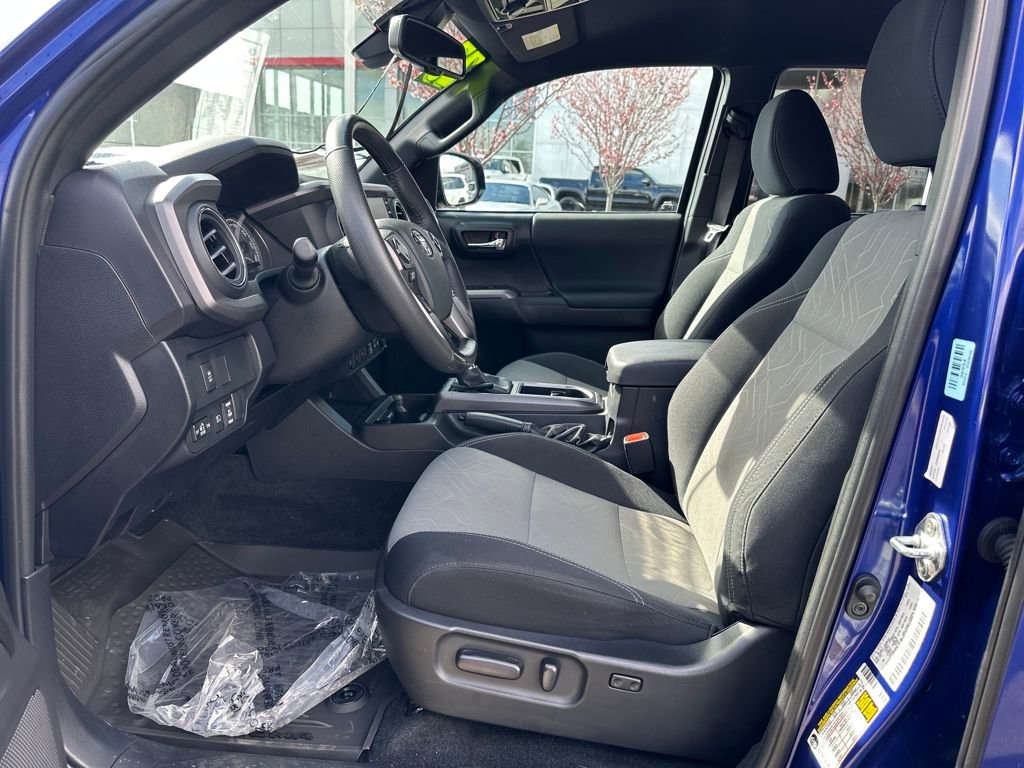 Certified 2023 Toyota Tacoma TRD Off-Road w/ Technology Package image 12