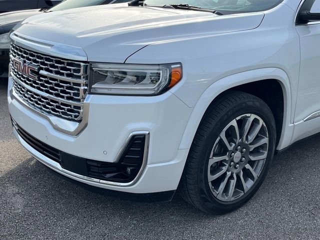Used 2020 GMC Acadia Denali w/ Technology Package AWD/4WD image 11