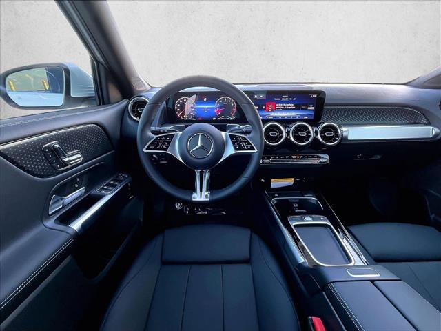 New 2026 Mercedes-Benz GLB 250 image 18