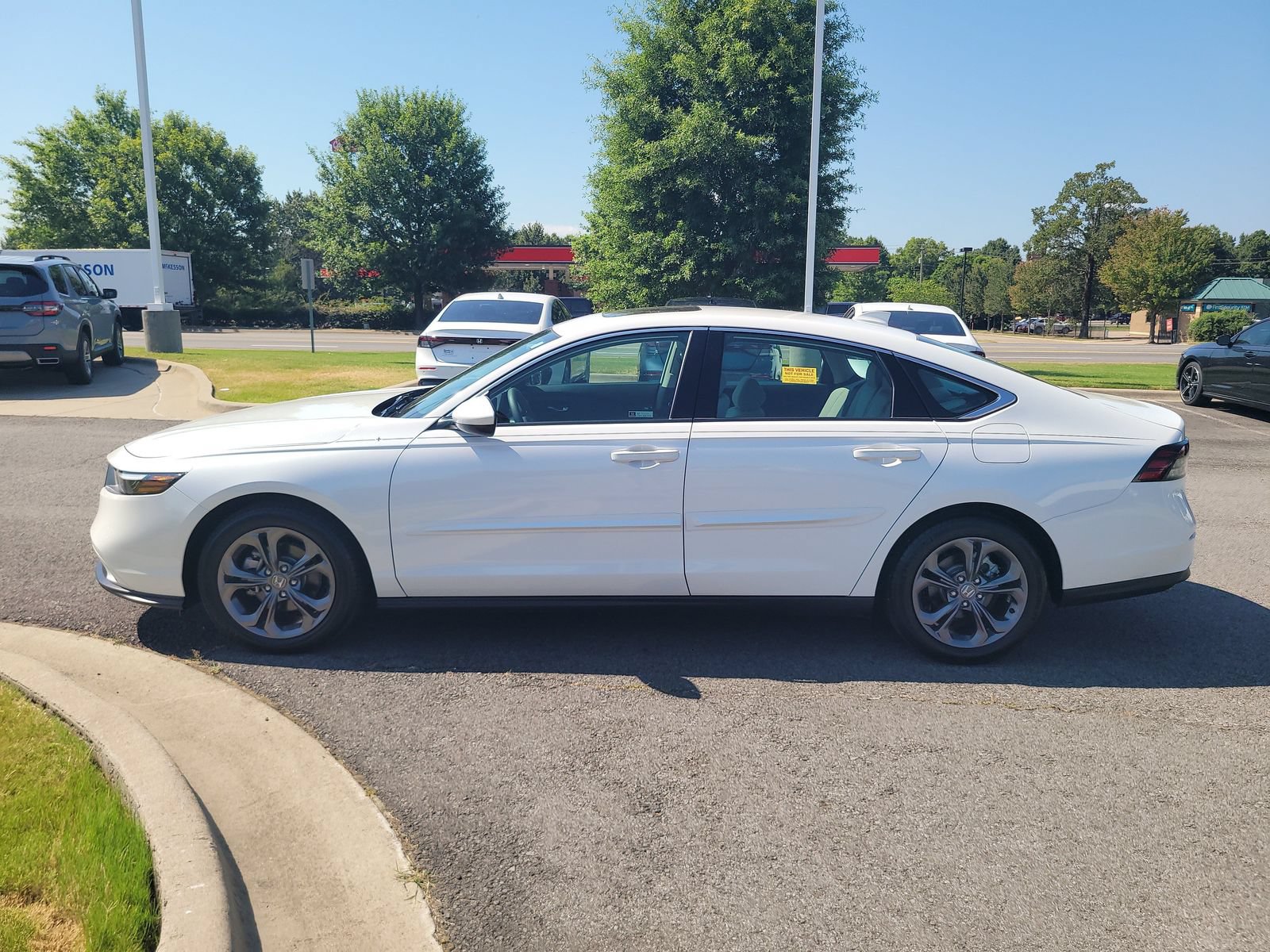 Certified 2024 Honda Accord EX image 6