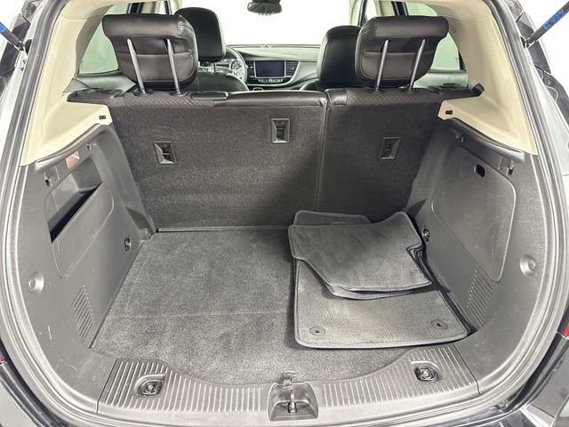 Used 2021 Buick Encore Preferred w/ Safety Package image 32