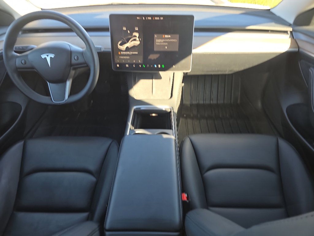 Used 2023 Tesla Model 3 Standard Range image 22