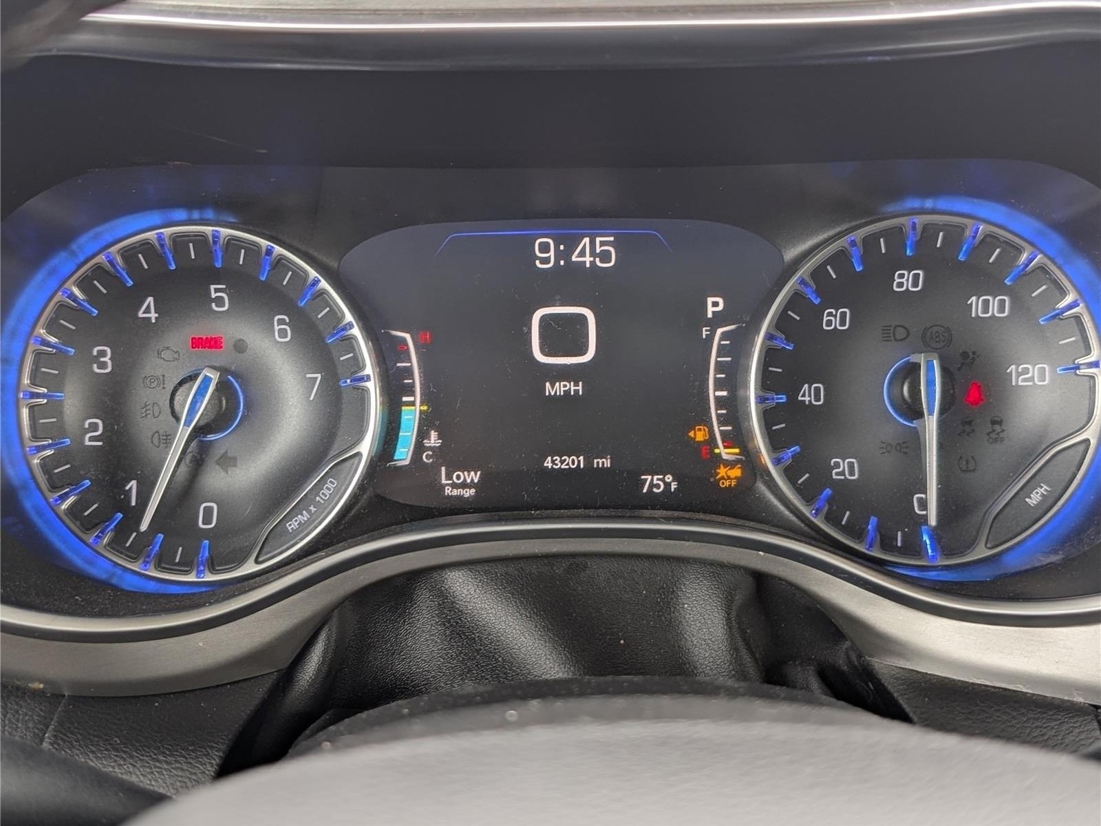 Used 2023 Chrysler Pacifica Limited w/ S Appearance Package AWD/4WD image 37