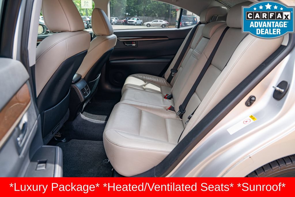 Used 2013 Lexus ES 350 w/ Luxury Pkg FWD image 18
