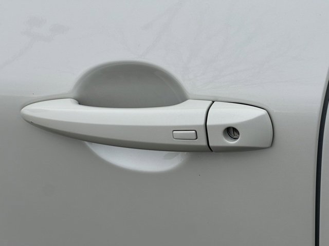 Certified 2023 Nissan Rogue SV w/ SV Premium B Package image 12