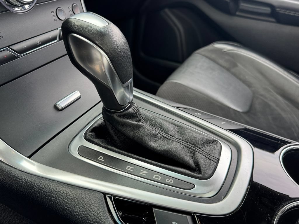 Used 2018 Ford Edge Sport w/ Equipment Group 401A AWD/4WD image 26