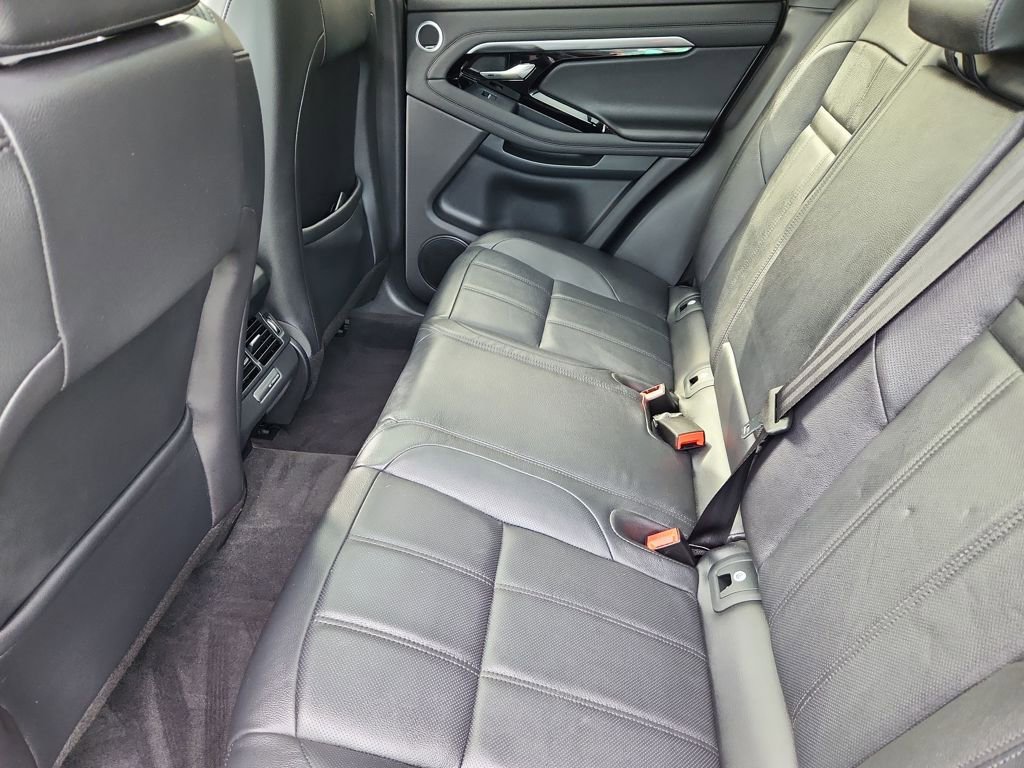 Used 2023 Land Rover Range Rover Evoque R-Dynamic SE image 5