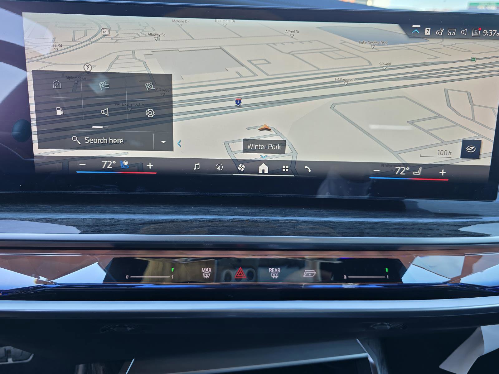 New 2025 BMW 750e xDrive w/ Premium Package image 15