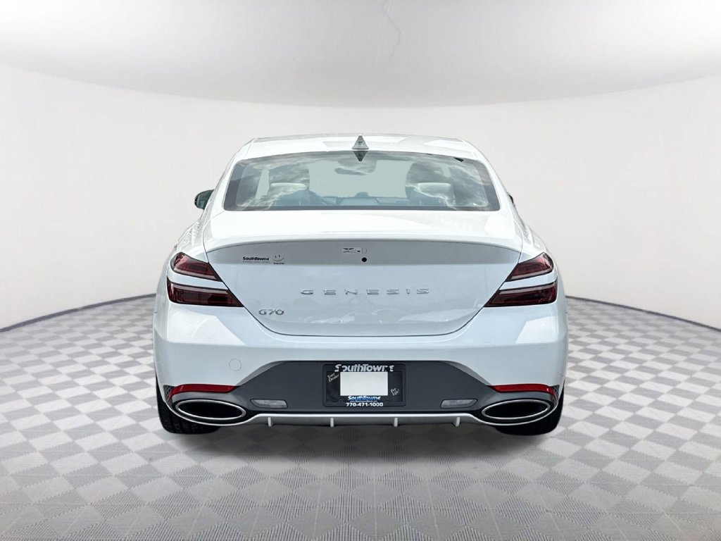 Used 2025 Genesis G70 2.5T RWD image 6