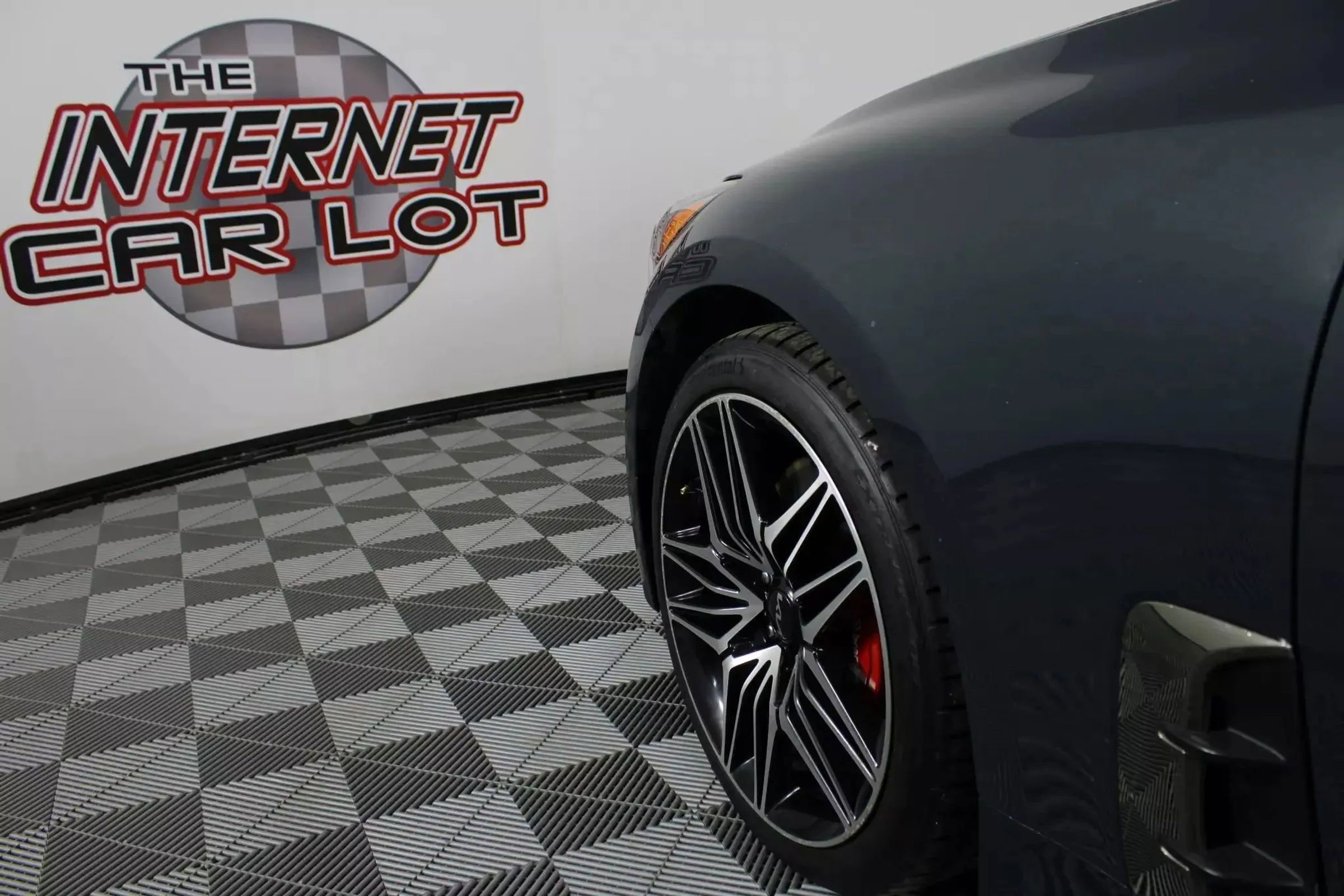 Used 2022 Kia Stinger GT2 AWD/4WD image 32