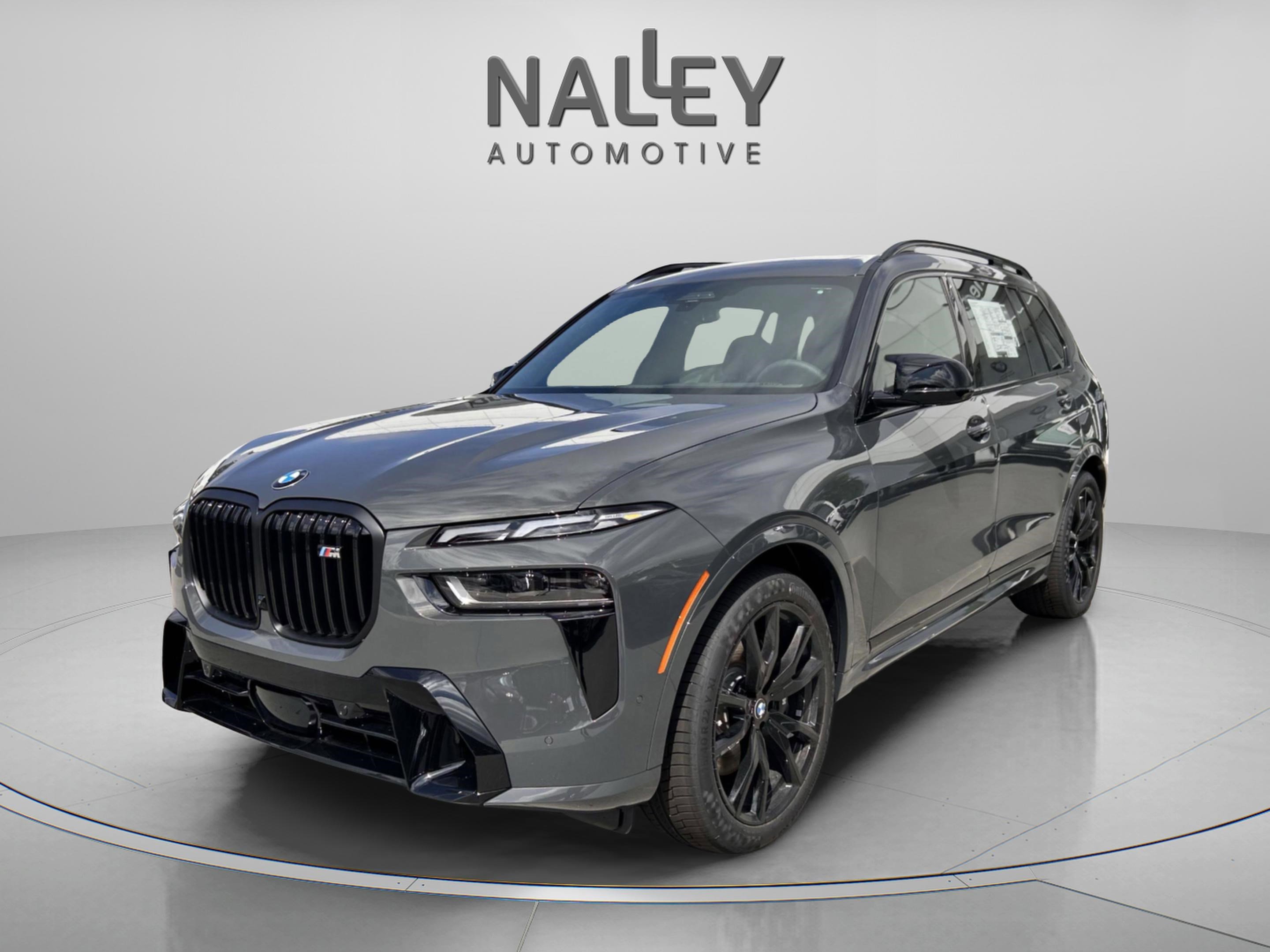 Used 2026 BMW X7 M60i image 1