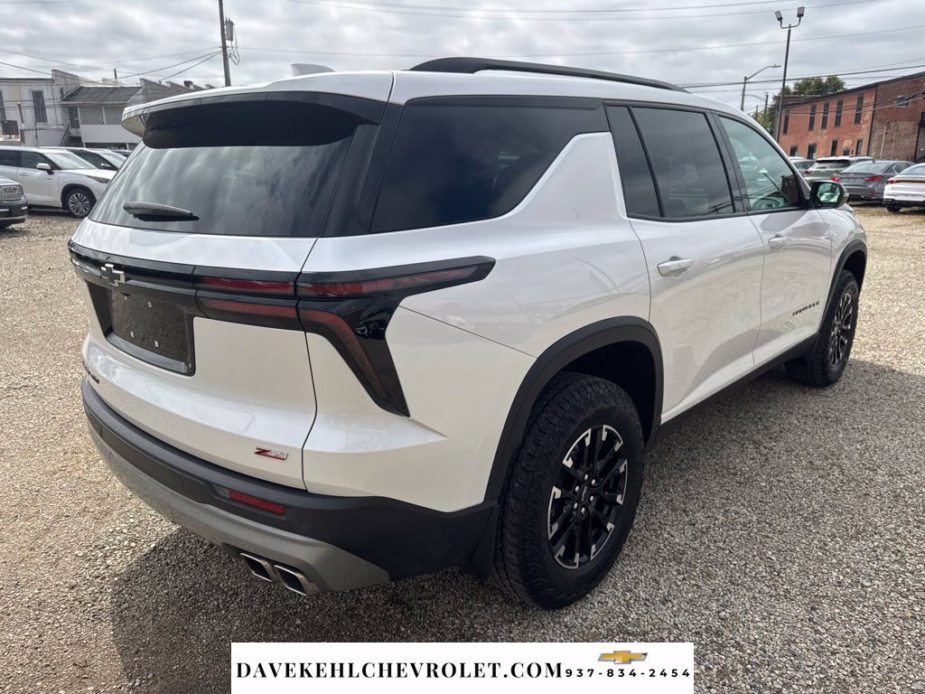 Certified 2025 Chevrolet Traverse Z71 AWD/4WD image 5