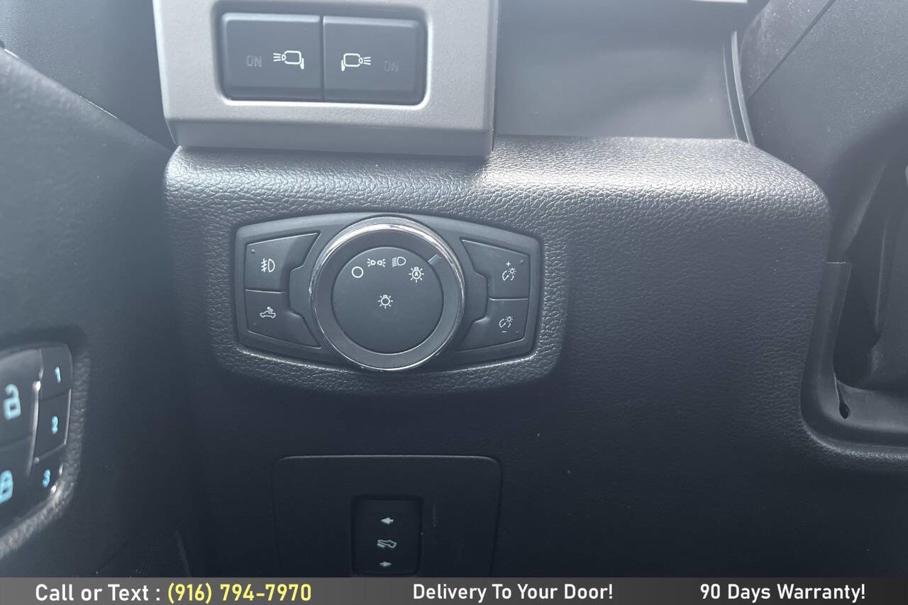 Used 2017 Ford F150 Lariat image 28