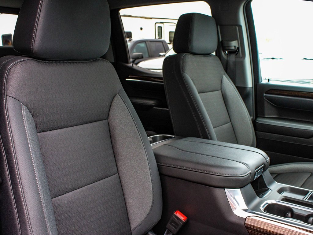 Used 2025 GMC Sierra 1500 Elevation w/ Preferred Package image 38