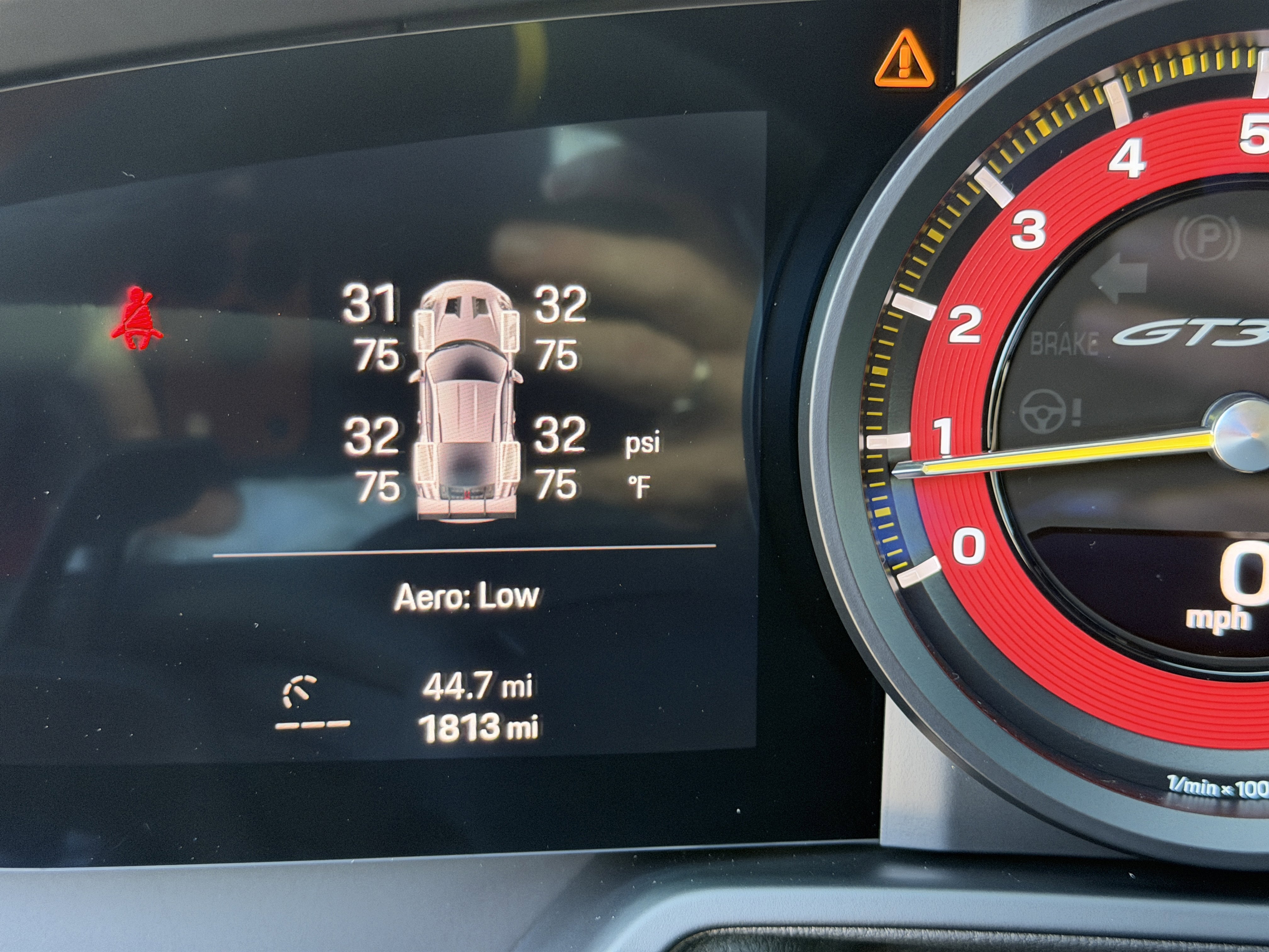 Certified 2025 Porsche 911 GT3 RS image 33