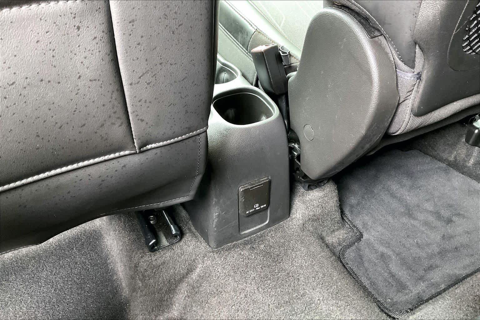 Used 2017 Chevrolet Trax LT w/ LT Convenience Package FWD image 32
