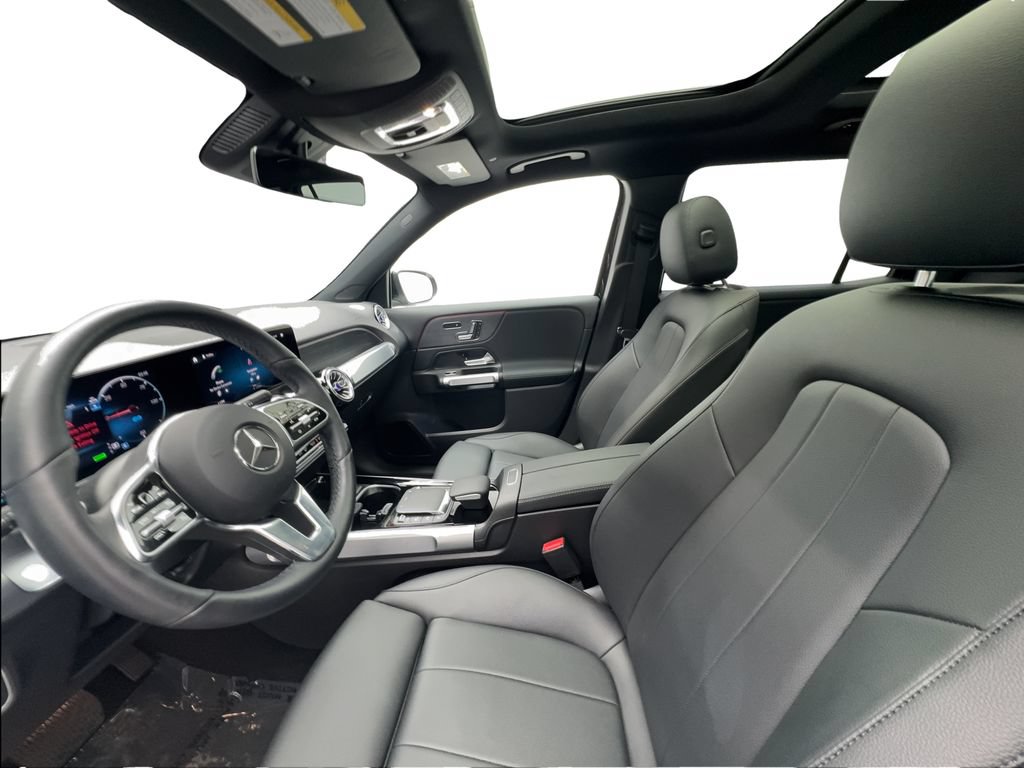 Used 2023 Mercedes-Benz EQB 300 4MATIC image 20