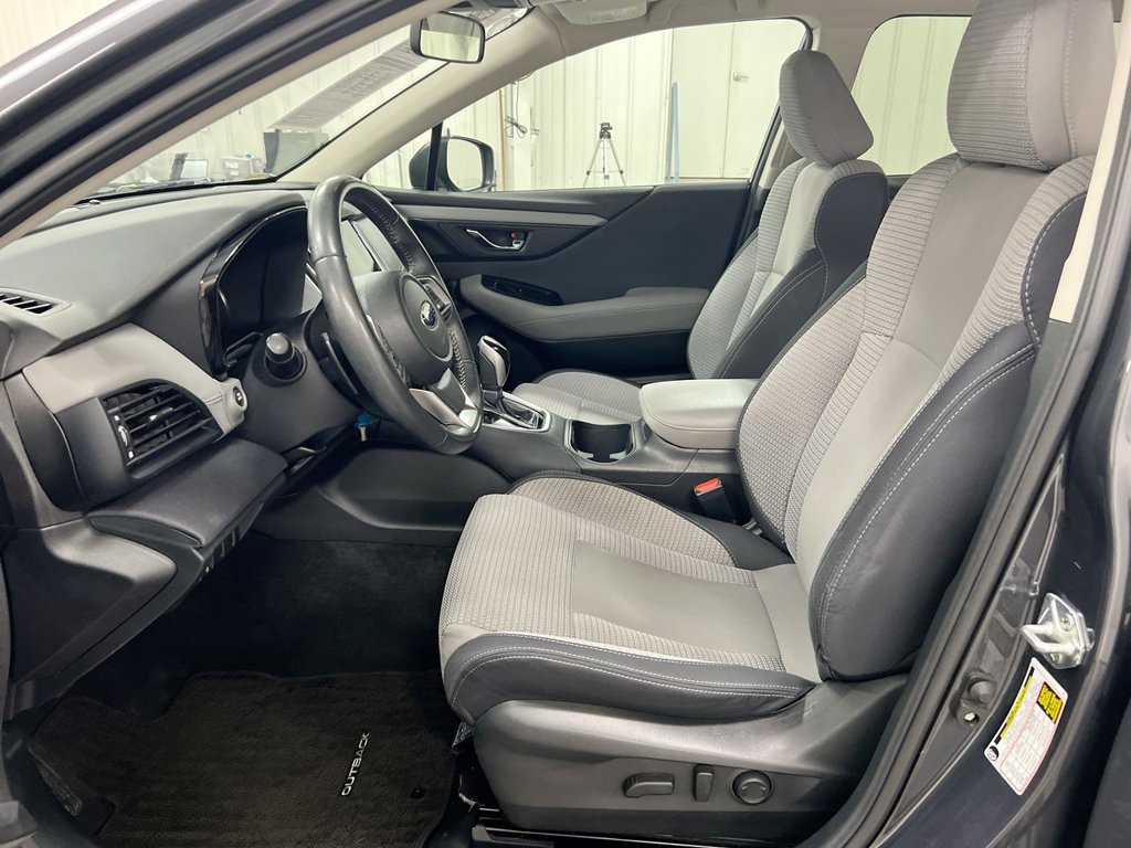 Used 2023 Subaru Outback Premium AWD/4WD image 19