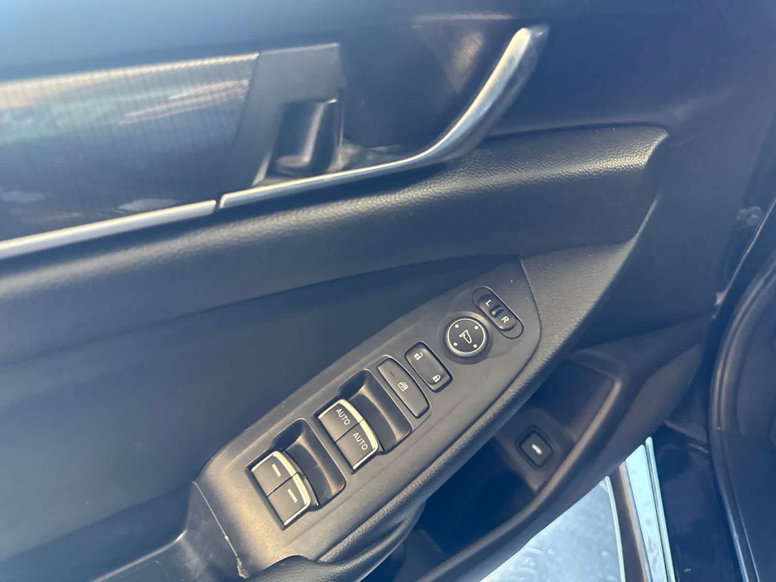Used 2022 Honda Accord Sport image 19
