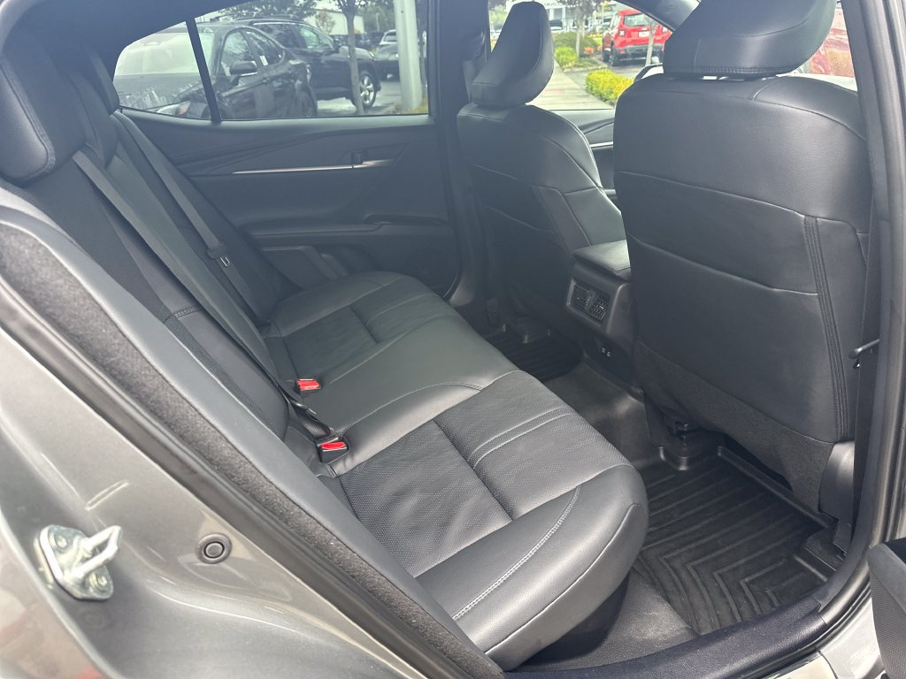 Certified 2025 Toyota Camry XSE FWD image 15