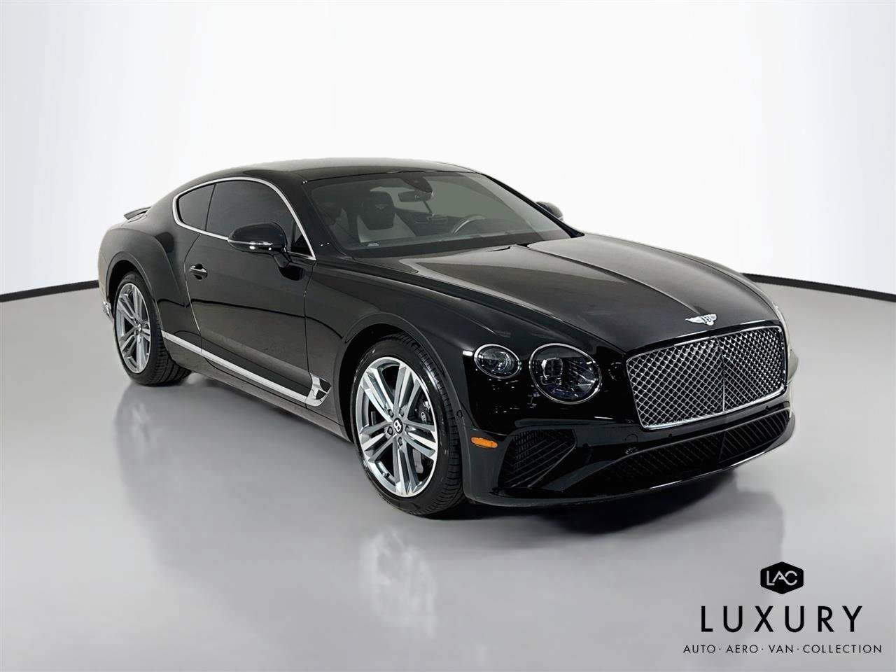 Used 2023 Bentley Continental GT V8 AWD/4WD image 2