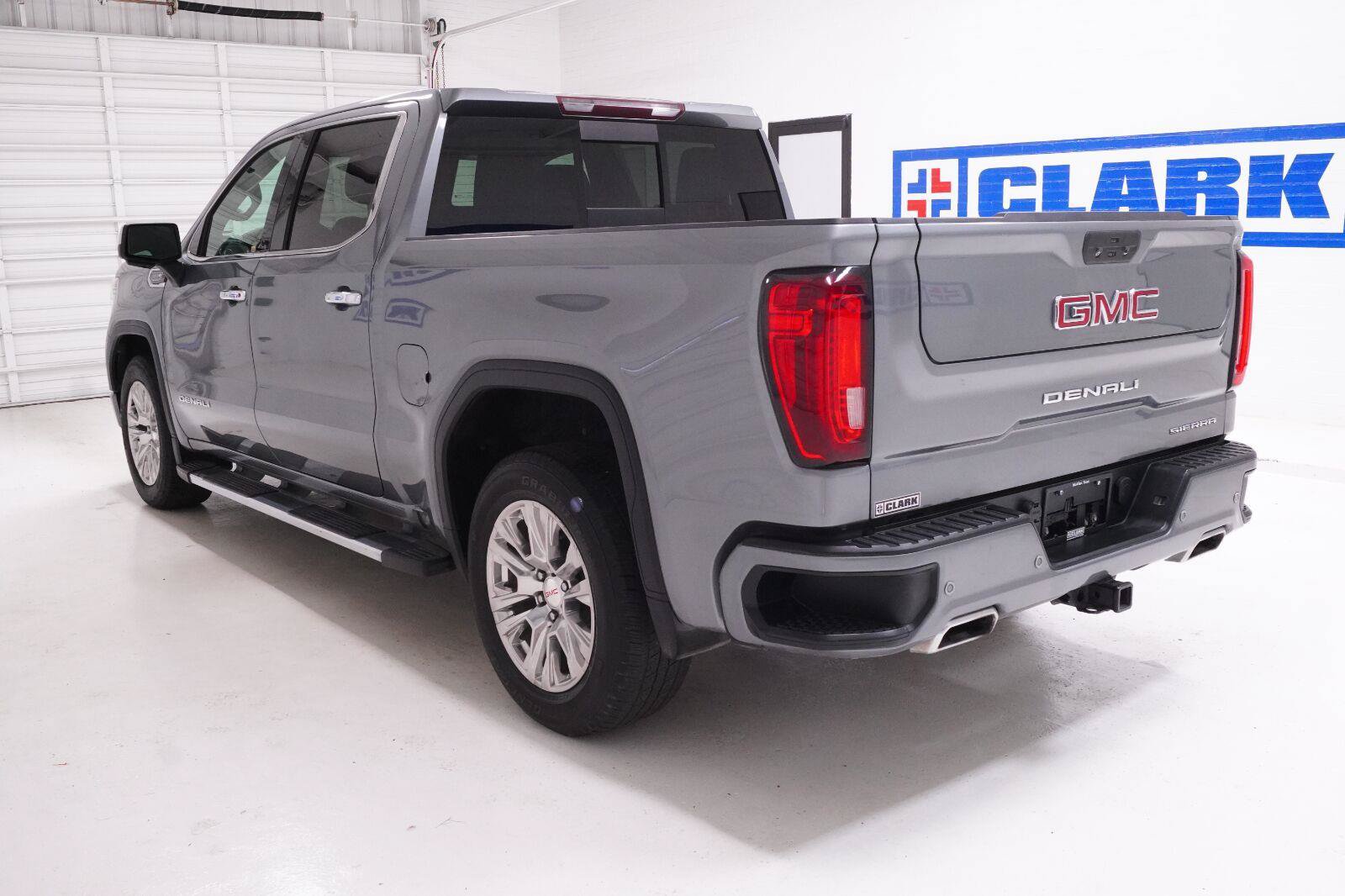 Used 2021 GMC Sierra 1500 Denali RWD image 33