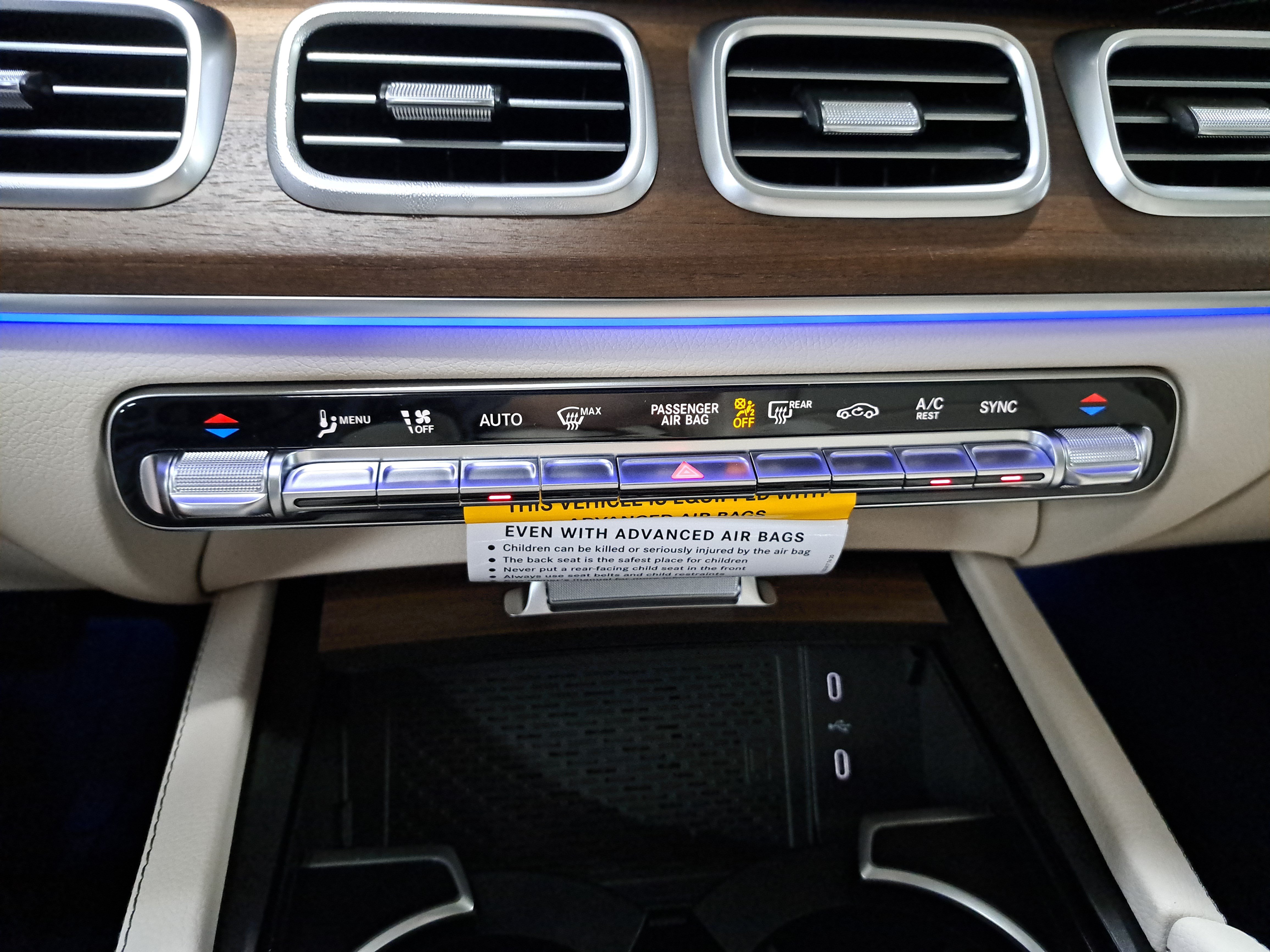 New 2026 Mercedes-Benz GLS 450 4MATIC image 23