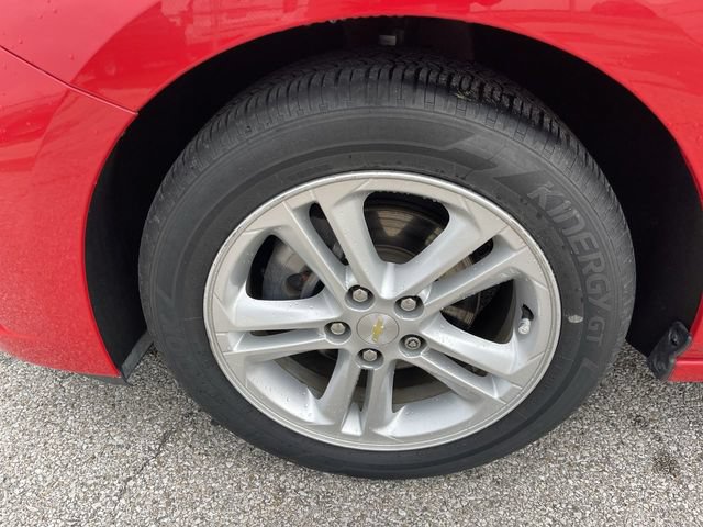 Used 2017 Chevrolet Cruze LT w/ Convenience Package FWD image 10