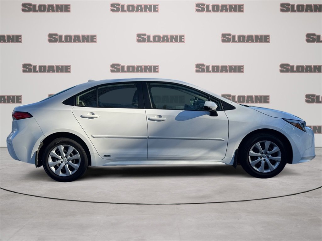 Used 2024 Toyota Corolla LE image 6