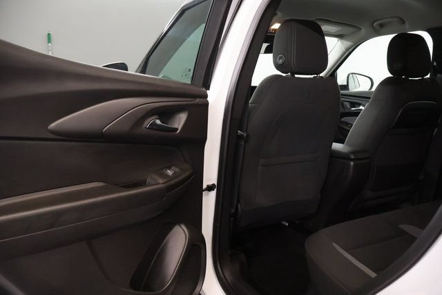 Used 2025 Chevrolet TrailBlazer LT AWD/4WD image 28