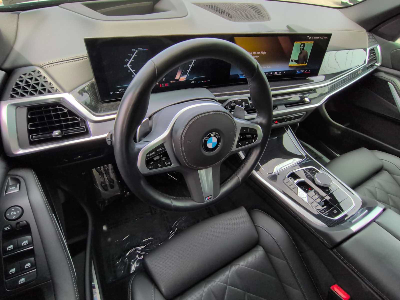Used 2024 BMW X5 xDrive40i w/ M Sport Package AWD/4WD image 10