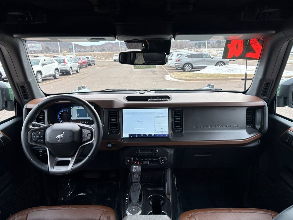 Used 2024 Ford Bronco Outer Banks image 17
