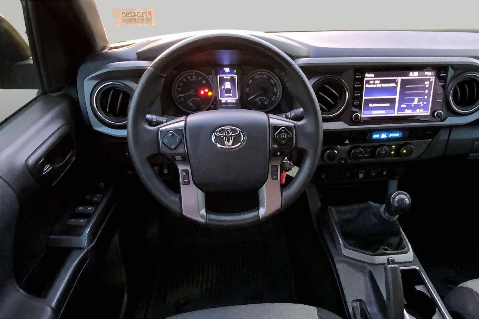 Used 2023 Toyota Tacoma TRD Off-Road w/ Advanced Technology Package AWD/4WD image 6