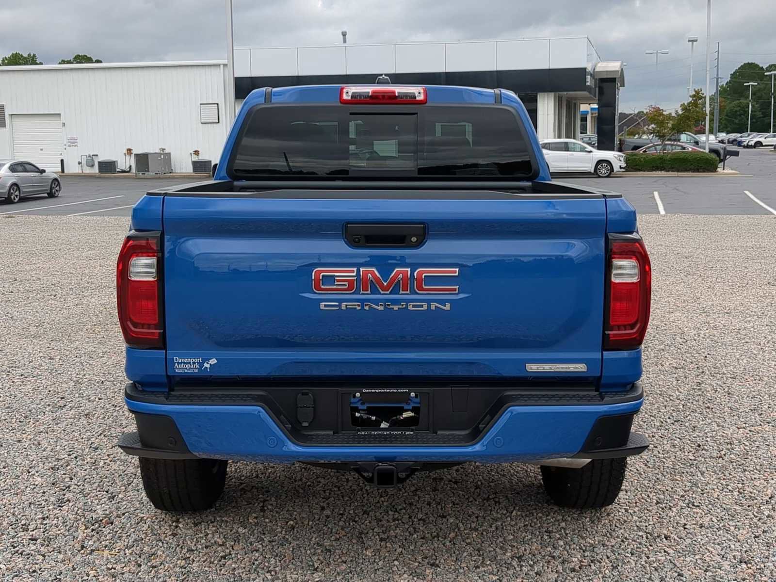 New 2026 GMC Canyon Elevation w/ Convenience Package image 7