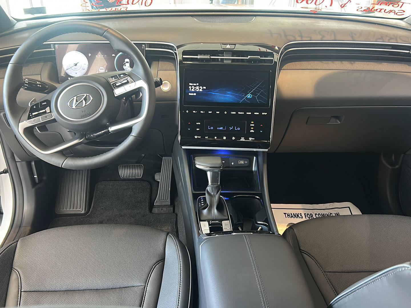 Certified 2024 Hyundai Santa Cruz Limited AWD/4WD image 9